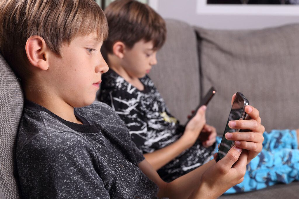 Kinder fühlen sich alleingelassen