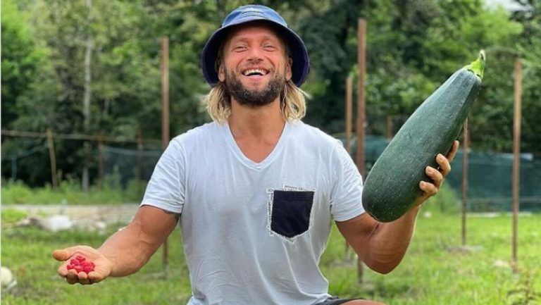 Russischer Influencer lässt Sohn verhungern