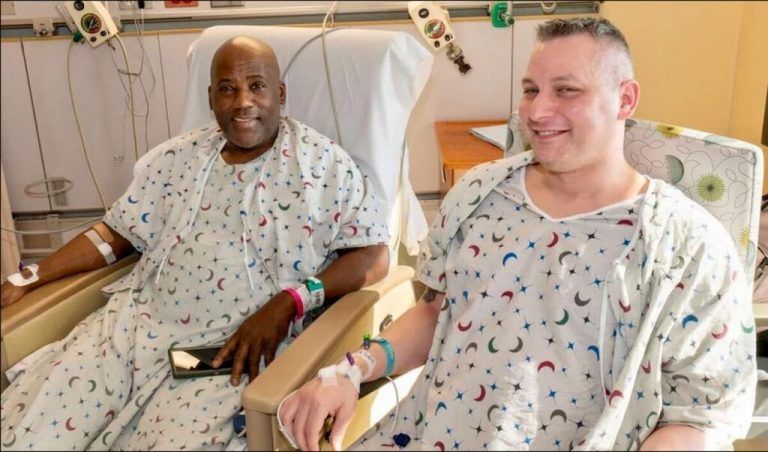 James Harris Jr. und Russ Redhead ein Tag nach der Transplantation.