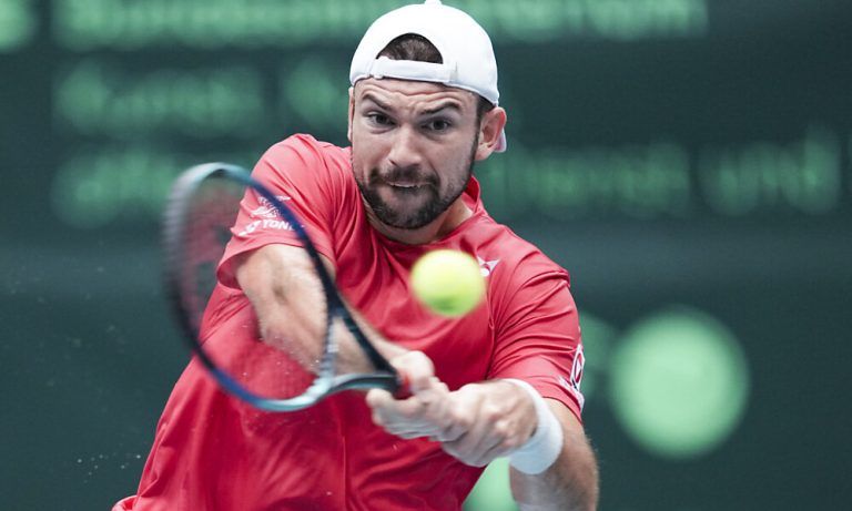 Jurij Rodionov (AUT) im Match gegen Nuno Borges (POR) anl. der Davis Cup Weltgruppen I Begegnung Österreich gegen Portugal, aufgenommen am Freitag, 15. September 2023, in Schwechat.