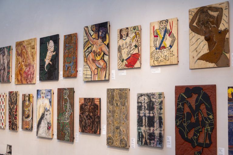 PK Ausstellung Gernot Riedmann – Ahnentafeln auf Reisen