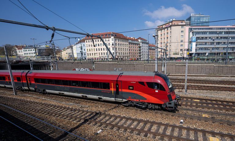 Schmäh im ÖBB-Zug Richtung Süden