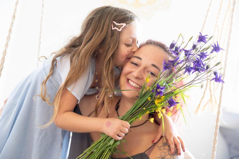 Leonie Willinger bereist mit ihrer kleinen Tochter Noelia die ganze Welt