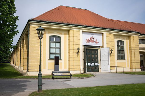 k.u.k. Monturdepot übersiedelt von Hof- in Wagenburg