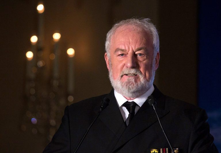 PEOPLE-BERNARD HILL/