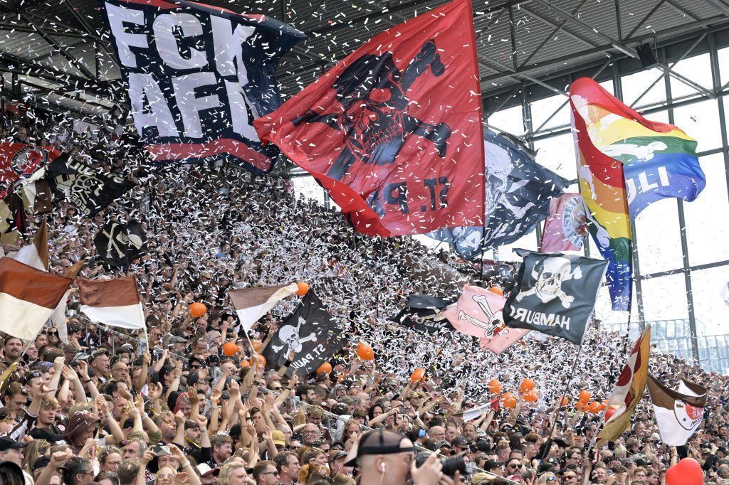 FC St. Pauli steigt in die Fußball-Bundesliga auf