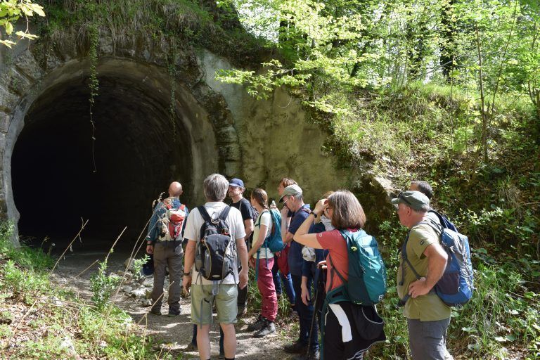 Achtalweg mit Initiative