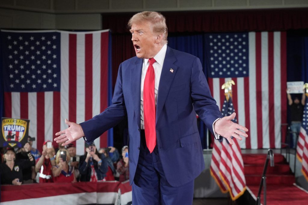 Trump vergleicht Biden-Regierung mit Gestapo