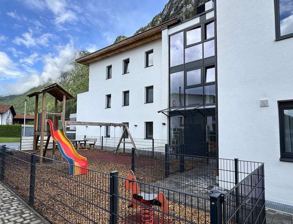 Bub (3) an Unterernährung gestorben: Eltern festgenommen
