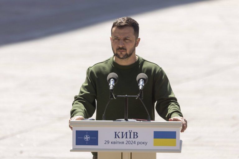 April 29, 2024, Kiev, Kyiv Oblast, Ukraine: Ukrainian President Volodymyr Zelenskyy listens to a question during a joint press conference with NATO Secretary General Jens Stoltenberg on Constitution Square April 29, 2024, in Kyiv, Ukraine. Kiev Ukraine - ZUMAp138 20240429_zaa_p138_014 Copyright: xUkrainexPresidency/UkrainianxPrex