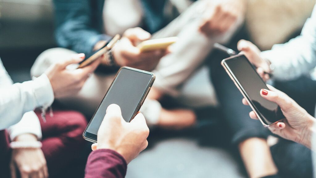 Mobilfunker müssen Servicepauschale zurückzahlen