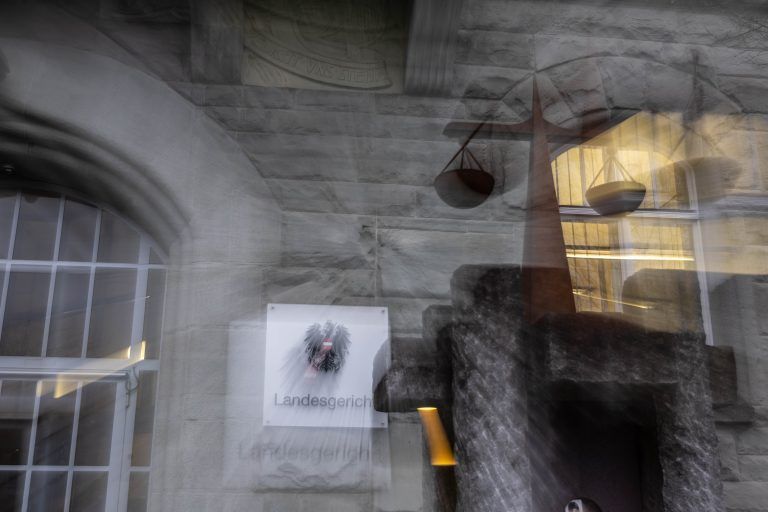 Freundin verprügelt: Zwei Jahre Gefängnis
