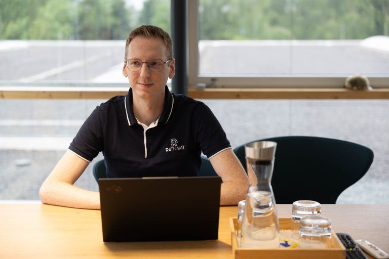 Christoph Nagel ist Experte in Cybersicherheit.