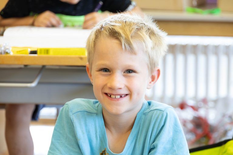 Schule Bildung lesen