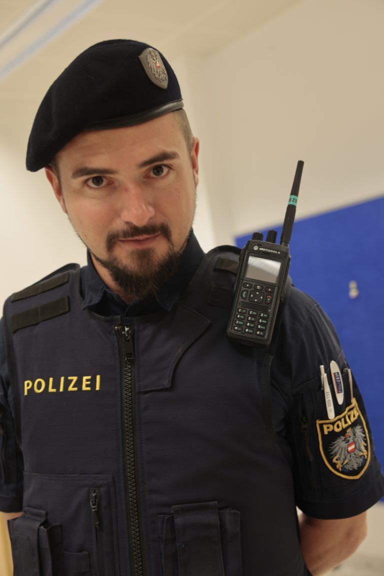 Auch Polizeischule arbeitet Messerattacke auf