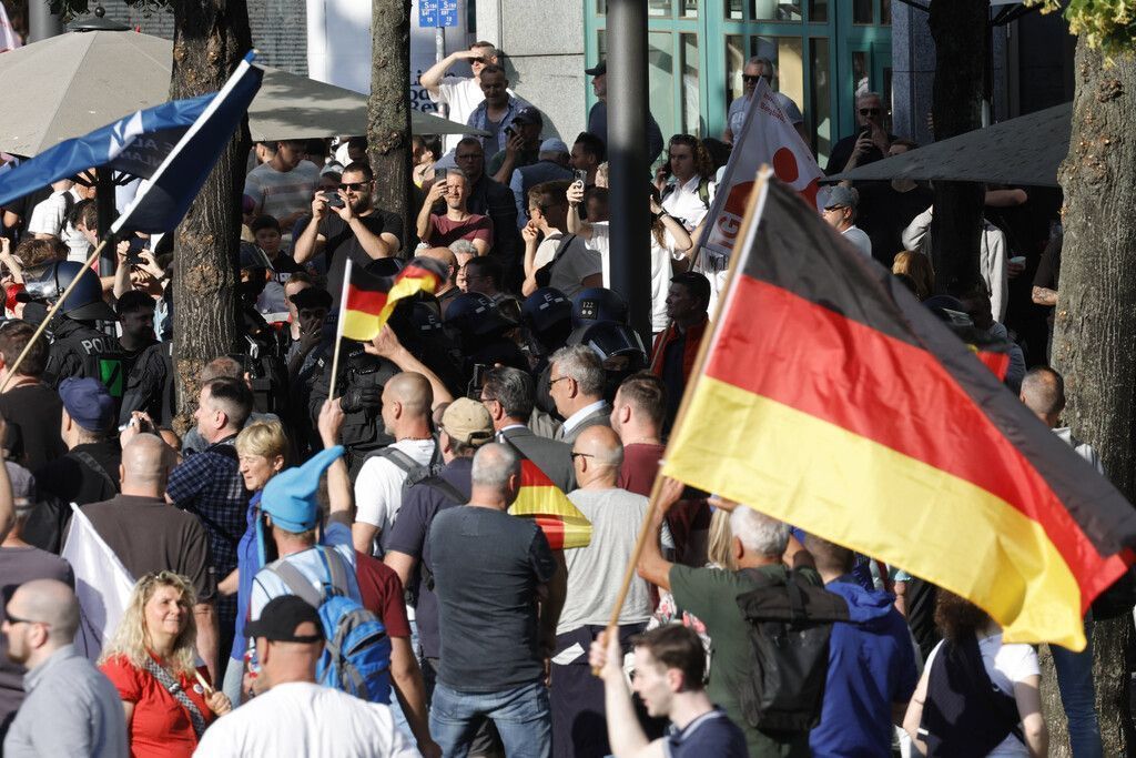 Warum ist die AfD im Osten so stark geworden? 