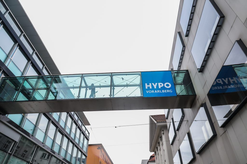 NEOS wollen Hypo Vorarlberg entpolitisieren