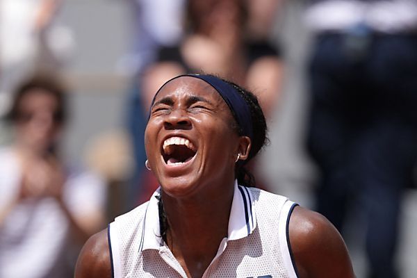 Swiatek stürmt ins Paris-Halbfinale &#8211; Nun gegen Gauff