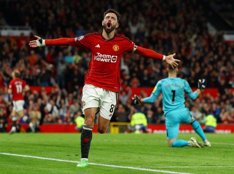 SOCCER-ENGLAND-MUN-NEW/REPORT