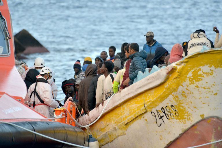 TOPSHOT-SPAIN-EUROPE-MIGRATION