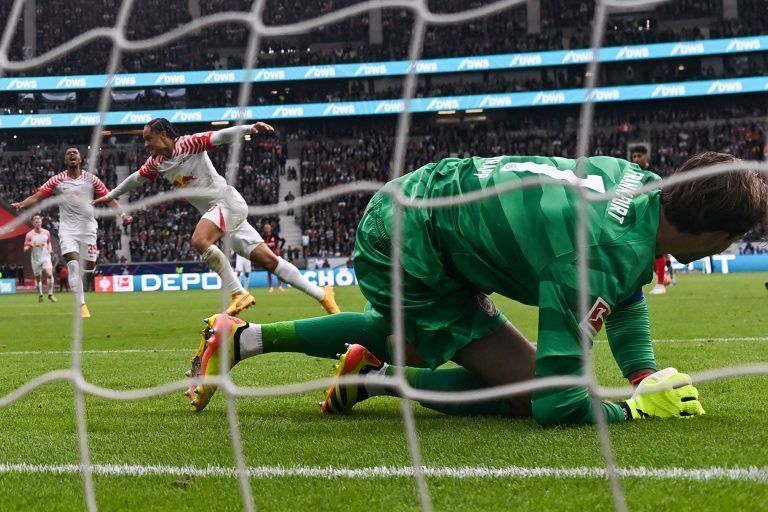 FBL-GER-BUNDESLIGA-FRANKFURT-LEIPZIG