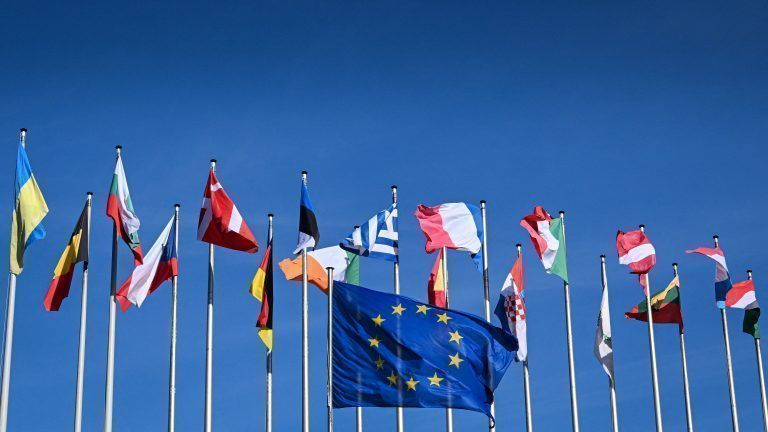 FILES-FRANCE-EU-POLITICS-VOTE