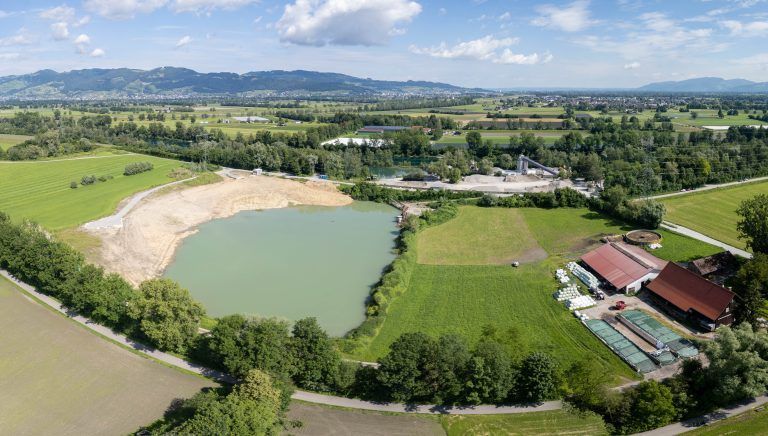 Weitere Anzeigen in Kies-Causa: Haben Gemeinde Altach und Pächter gegen Auflagen verstoßen?
