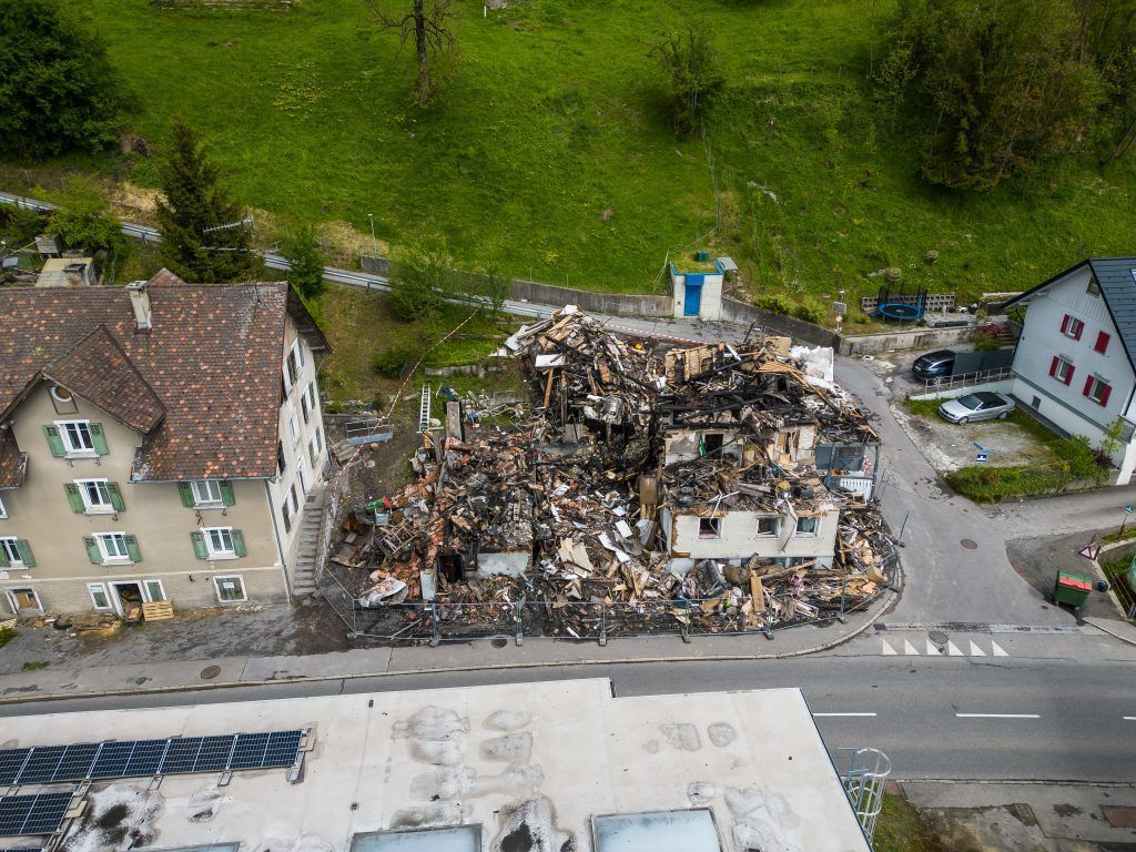 Brand in Flüchtlingsheim gibt Polizei Rätsel auf