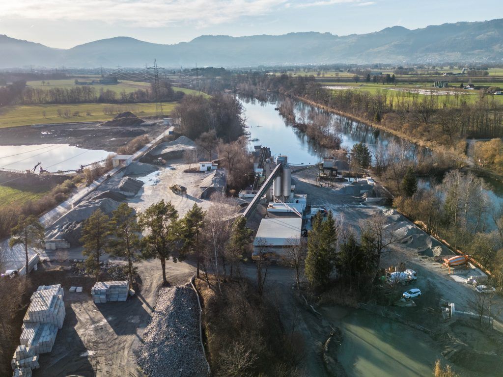 Neue Enthüllungen in Altach: Anzeigen gegen Kieswerk Kopf