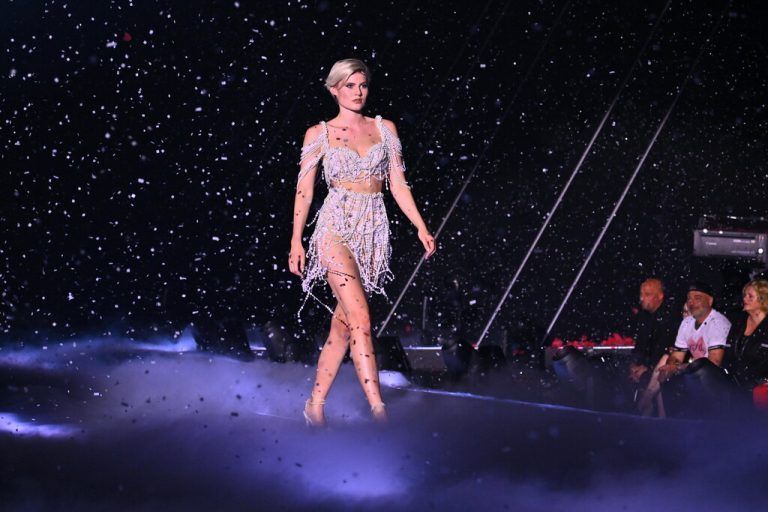 Titel: Germany's Next Topmodel - by Heidi Klum;<br />Staffel: 19;<br />Folge: Finale;<br />Person: Lea;<br />Copyright: Seven.One/Claudius Pflug;<br />Fotograf: Claudius Pflug;<br />Bildredakteur: Susanne Karl;<br />Dateiname: 2975786.JPG;<br />Rechtehinweis: Germany’s Next Topmodel - by Heidi Klum<br /><br />Dieses Bild darf bis eine Woche nach Ausstrahlung honorarfrei fuer redaktionelle Zwecke und nur im Rahmen der Programmankuendigung verwendet werden. Spaetere Veroeffentlichungen sind nur nach Ruecksprache und ausdruecklicher Genehmigung der Seven.One Entertainment Group GmbH moeglich. Nicht fuer EPG! Verwendung nur mit vollstaendigem Copyrightvermerk. Das Foto darf nicht veraendert, bearbeitet und nur im Ganzen verwendet werden. Nicht für Titel. Es darf nicht archiviert werden. Es darf nicht an Dritte weitergeleitet werden. Aneinanderreihung/Zusammenlegung/Kopplung von Bildern zum Zweck der Erstellung von Slide-Shows o.ä. nicht gestattet; Verbindung/Einfügen/Anfügen von Werbung nicht gestattet. Bei Fragen: foto@seven.one Voraussetzung fuer die Verwendung dieser Programmdaten ist die Zustimmung zu den Allgemeinen Geschaeftsbedingungen der Presselounges der Sender der Seven.One Entertainment Group GmbH.