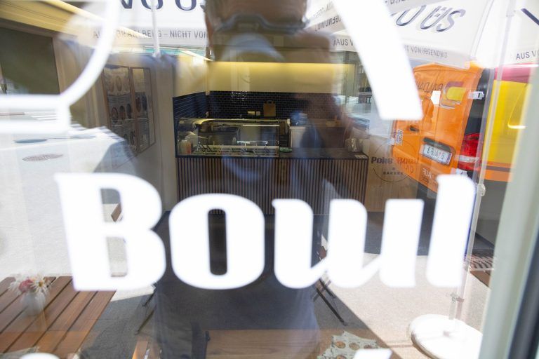 Hawaiianische Bowls und Süßes in Dornbirn