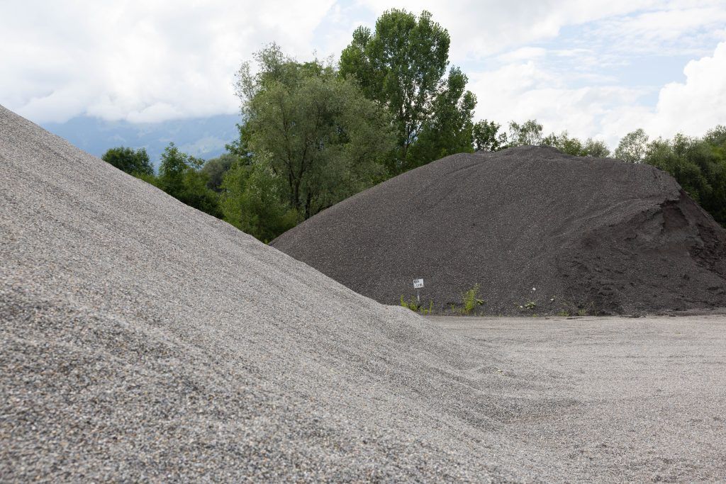 Sorge vor höheren Preisen: Wettbewerbshüter lassen „Beton-Ehe“ platzen