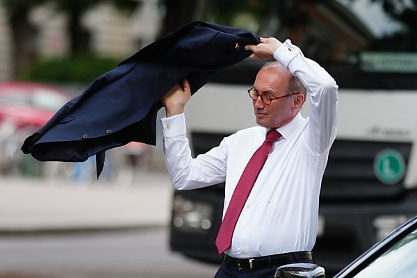 Grüne gegenüber der ÖVP für Karas als EU-Kommissar