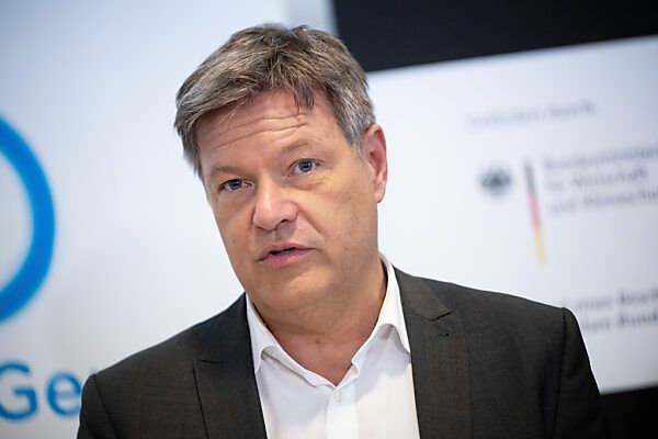Hassnachrichten &#8211; Habeck stellte Hunderte Anzeigen