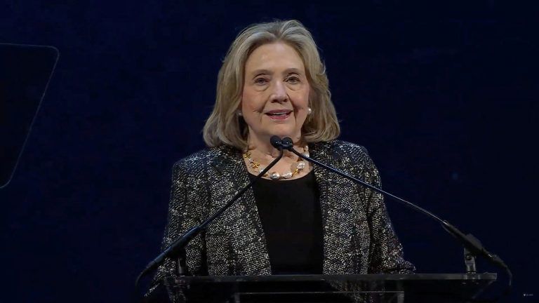 USA-TRUMP/CLINTON-MOMENT