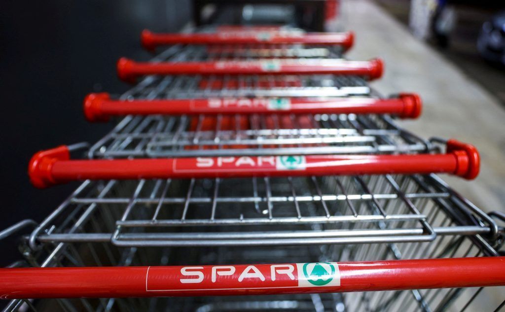 Ungarn schickte hunderte Kontrolleure in Spar-Märkte