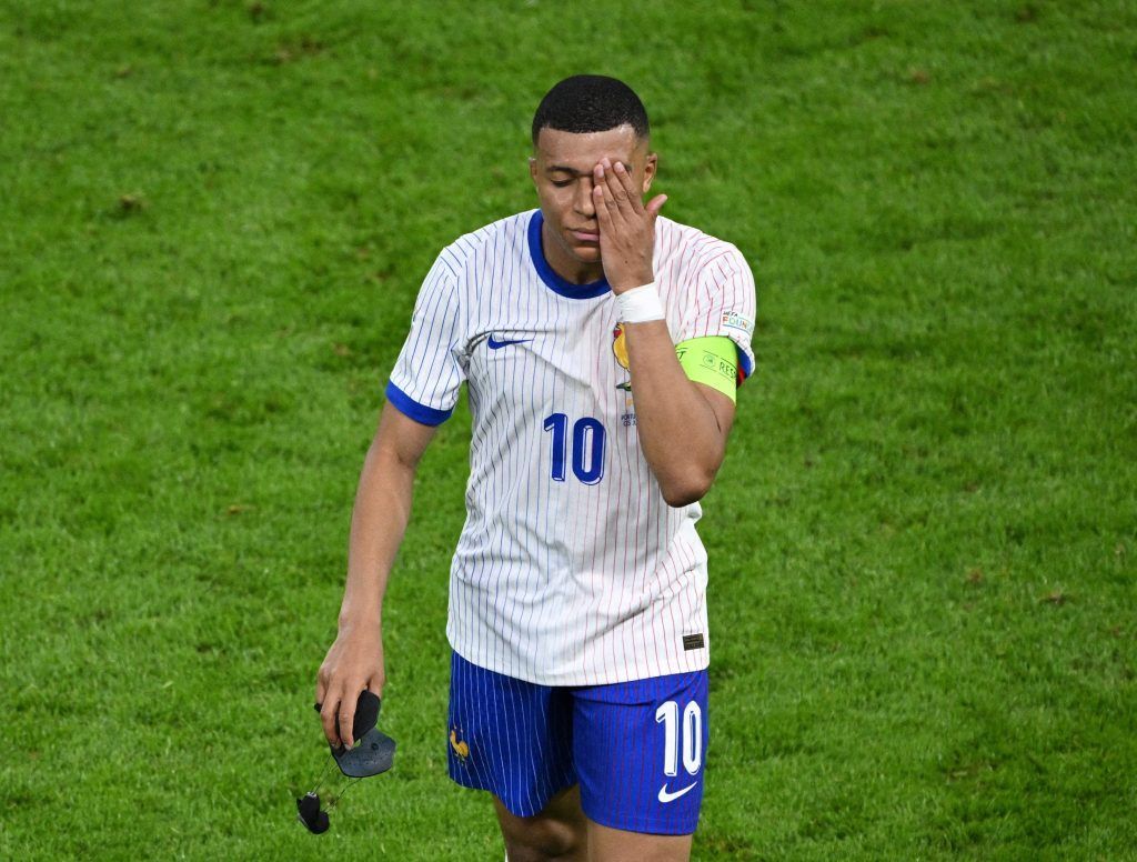 Fußballstar Kylian Mbappé scharfer Kritik ausgesetzt