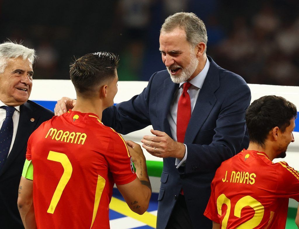 Spaniens Fußballer wurden von König Felipe VI. empfangen