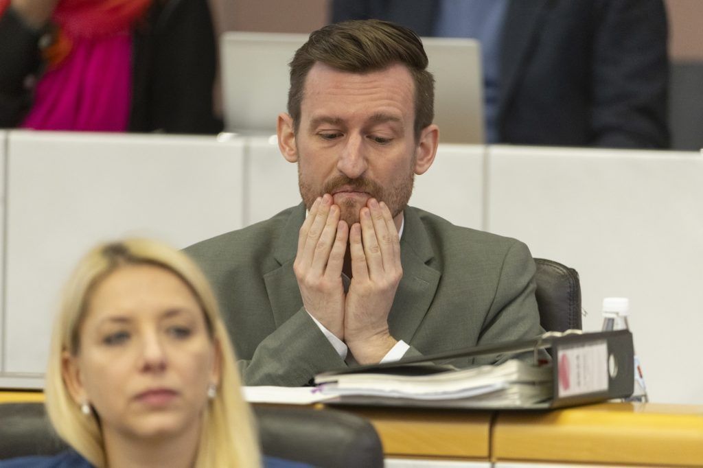 Keine Gegenliebe für Hypo-Plan der Neos