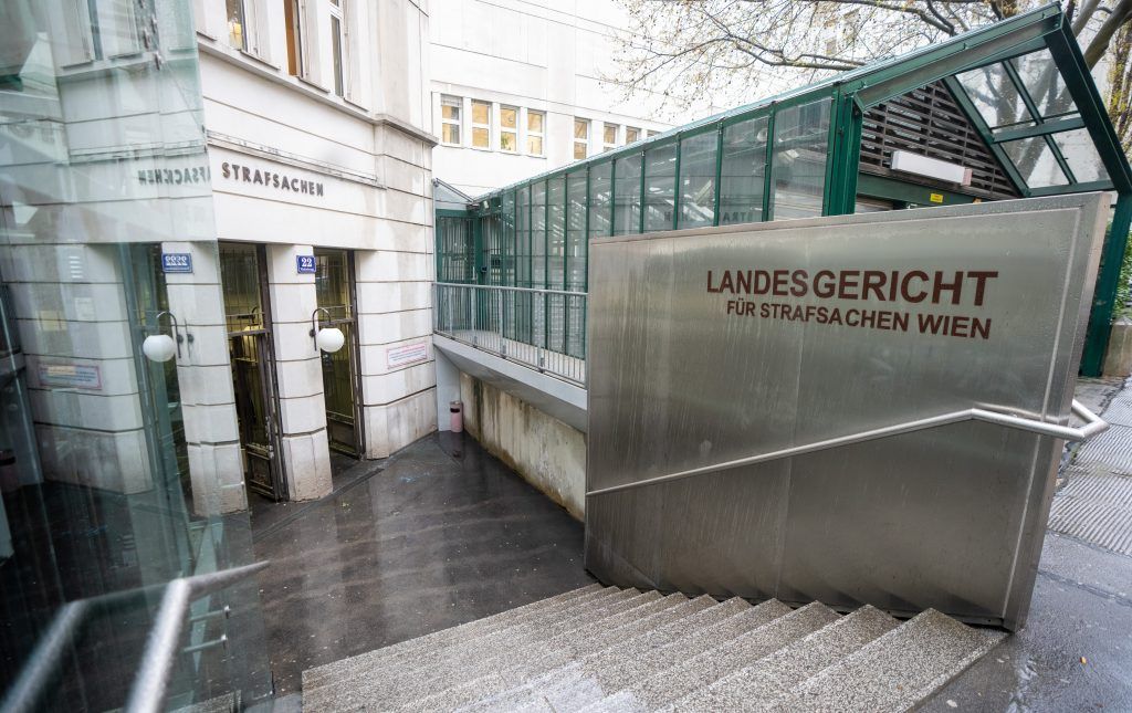 Unternehmer, der sich 162.000 Euro erschlichen hat, verurteilt