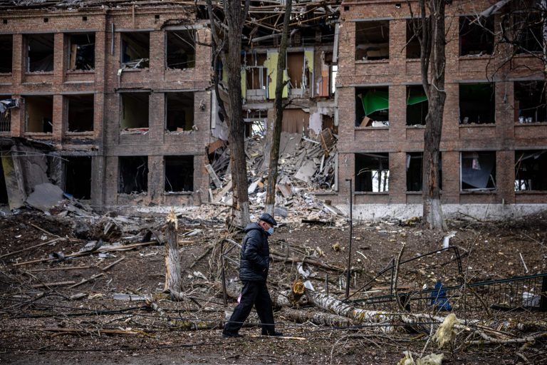 TOPSHOT-UKRAINE-RUSSIA-CONFLICT