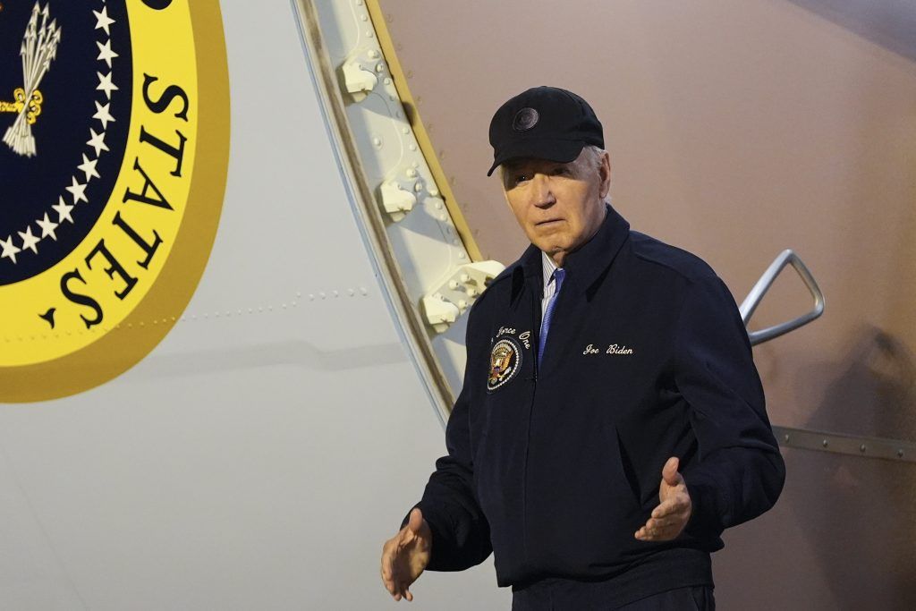 Biden positiv auf Corona getestet, laute Kritik an seiner Kandidatur