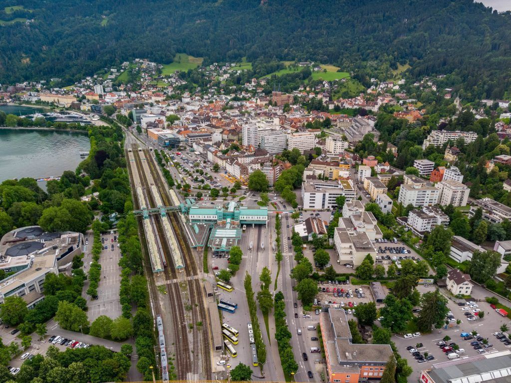 13 Schüsse auf Nachbarhäuser abgefeuert