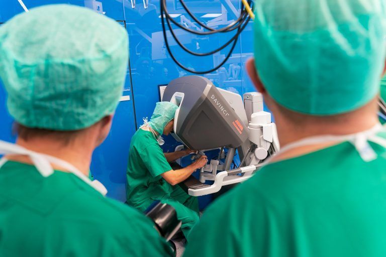 LKH Feldkirch Vorstellung des neuen ‚OP-Roboters‘ da Vinci