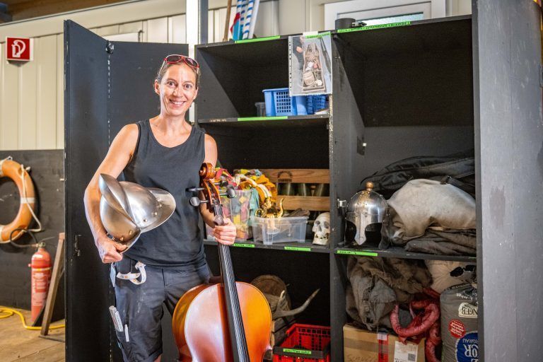 Mitwirkende der Bregenzer Festspiele. Linda Huter Company Managerin, Julia Schultheis Requisite der Freischütz, Nino Walser Projektleitung Licht