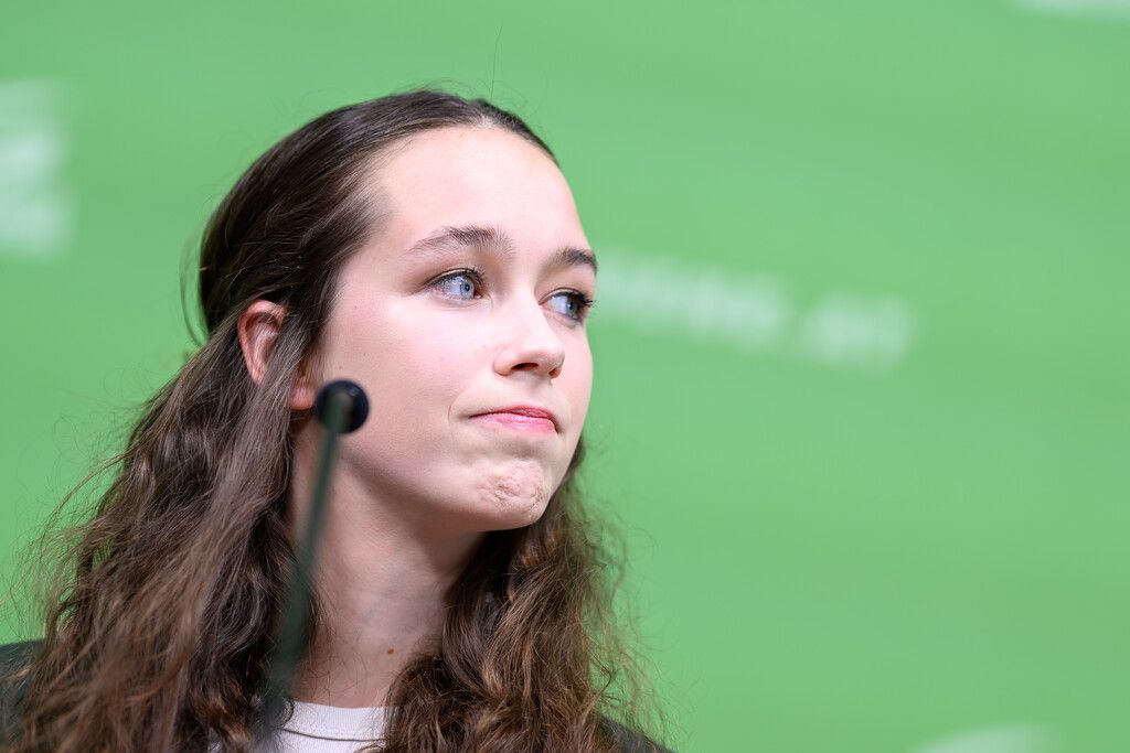 Bohrn-Menas erwirken vor Gericht Strafzahlung für Schilling