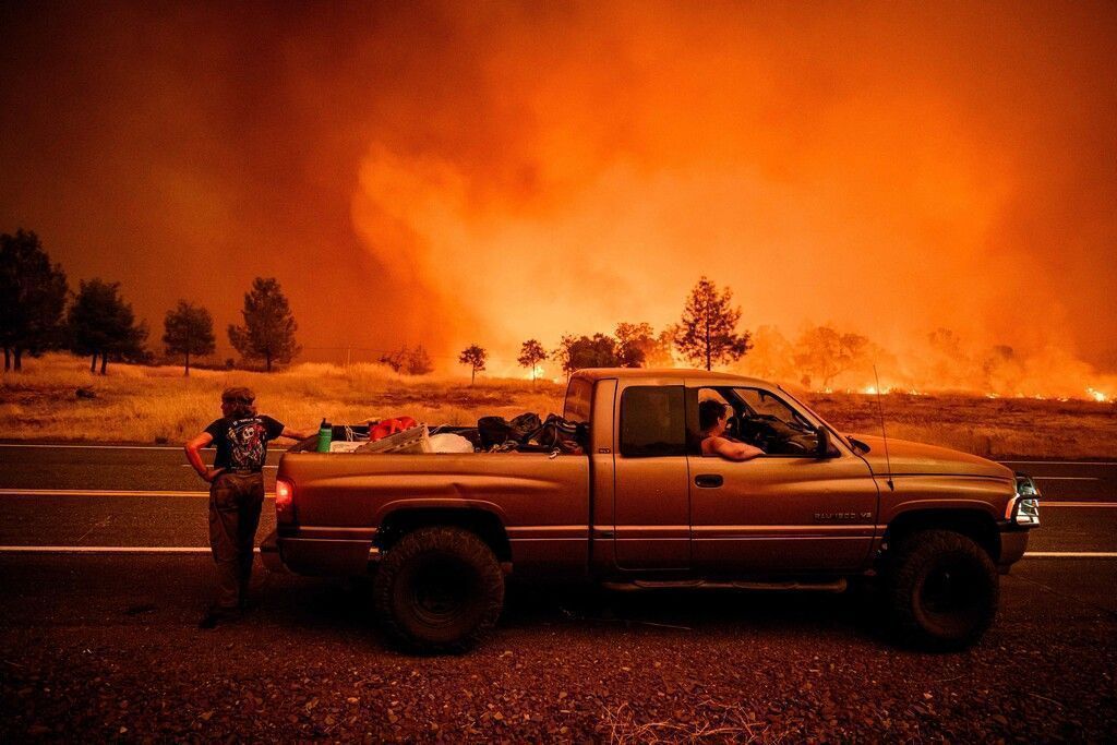 In Kalifornien müssen 4000 Menschen vor den Flammen fliehen