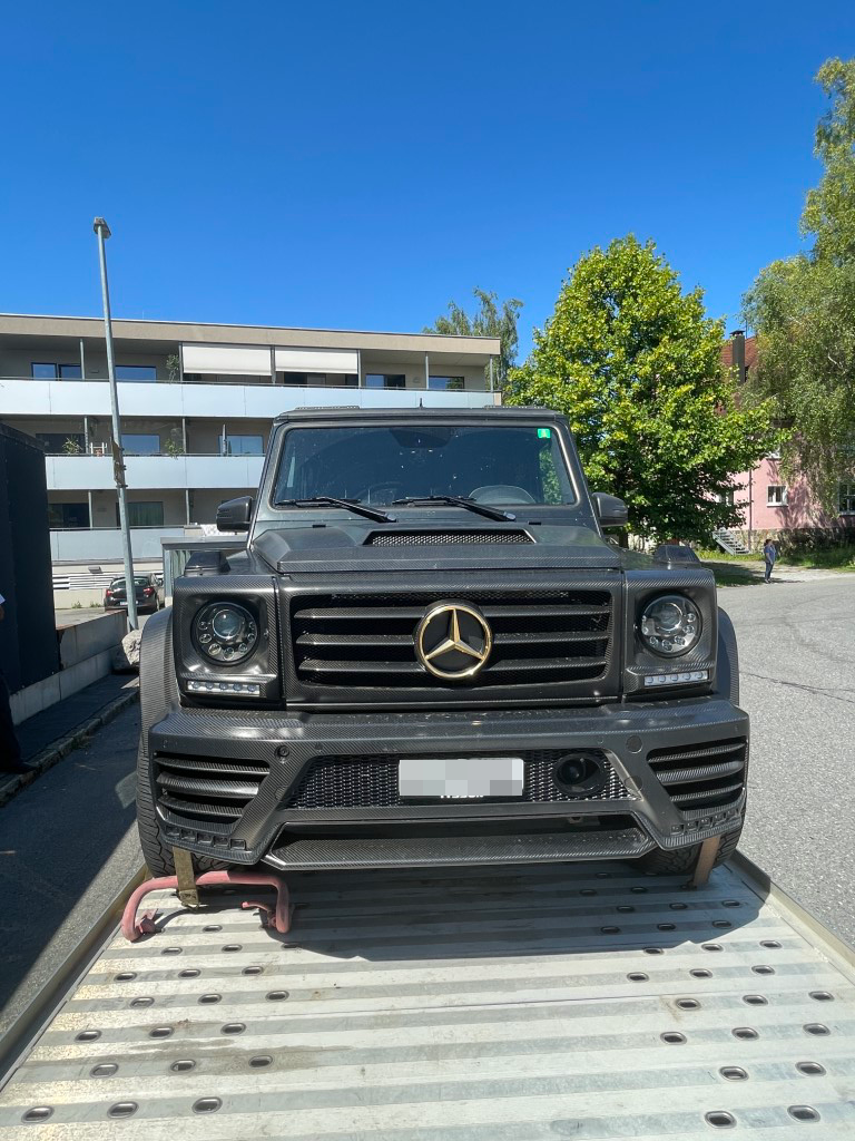 Lustenau: Zoll liefert sich Verfolgungsjagd mit Edel-AMG-Schmuggler