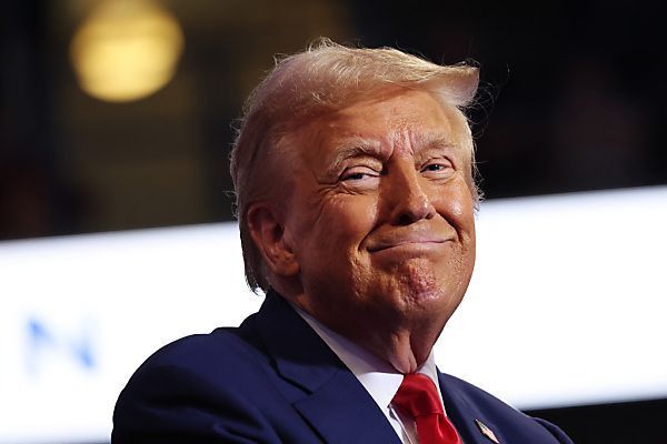 Trump postet Bild mit Fake-Unterstützung Taylor Swifts