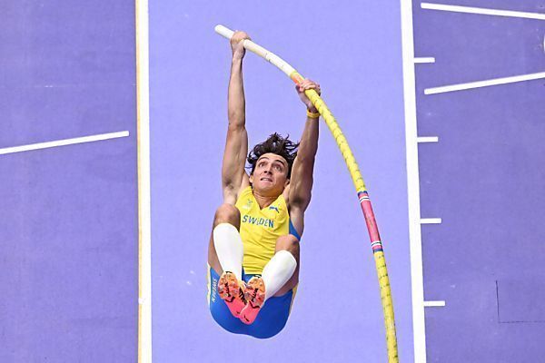 Stabhochsprung-Gold mit Weltrekord an Überflieger Duplantis